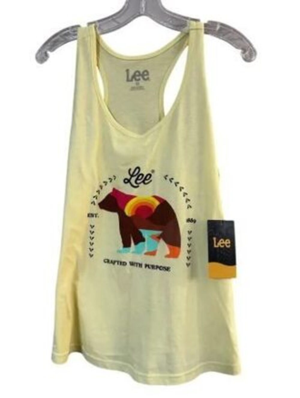 1250 NWT Lee Medium 21" PTP Yellow Racerback Tank Top Bear MSRP $14.99 A0001250